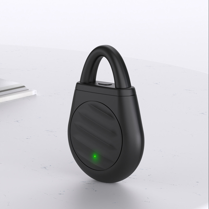 🔥 Buy 3 Get 2 FREE! 🦅 Scare Away Birds Without Harm – Portable Ultrasonic Bird Repellent Keychain